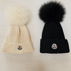 MONCLER - RIBBED POM POM HAT